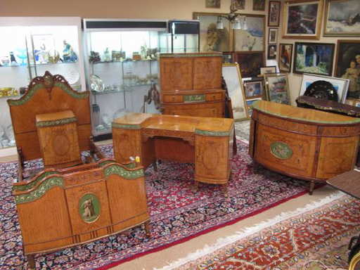 87: robert w irwin royal furniture 8 pc bedroom set