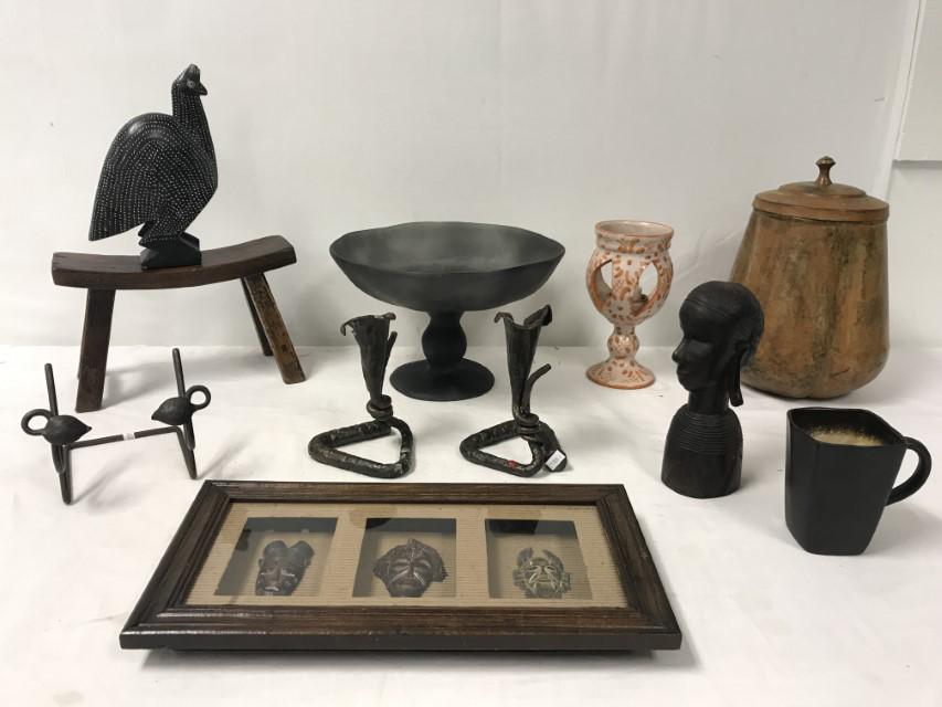 ELEVEN PIECES - MISCELLANEOUS DECORATOR'S GROUP (1 of 16)