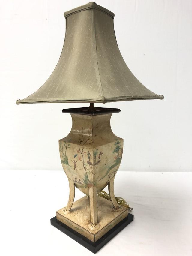 CHINOISERIE TOLE URN SHAPE TABLE LAMP, (1 of 13)