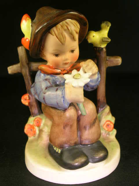 HUMMEL FIGURE SHE LOVES ME SHE LOVES ME NOT 174