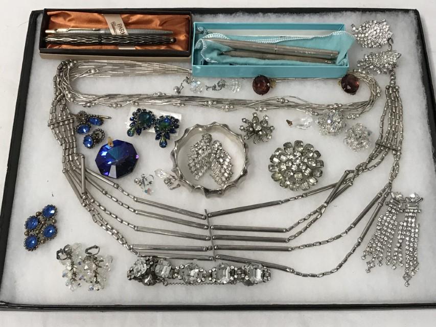 LOT ASSORTED LADIES COSTUME JEWELRY: WEISS, SARGEN (1 of 9)