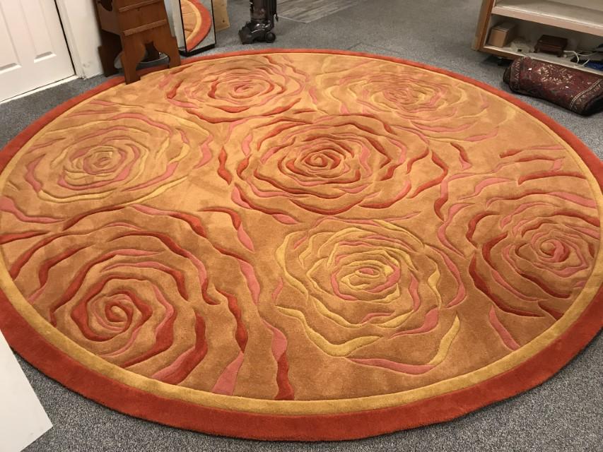 ROUND HAND CARVED FLORAL WOOL AREA RUG 12'7" DIAM (1 of 14)