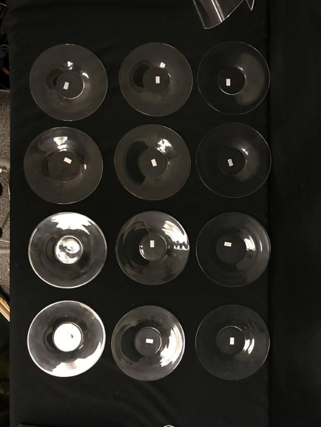 12 STEUBEN CLEAR GLASS FINGER BOWLS (1 of 8)