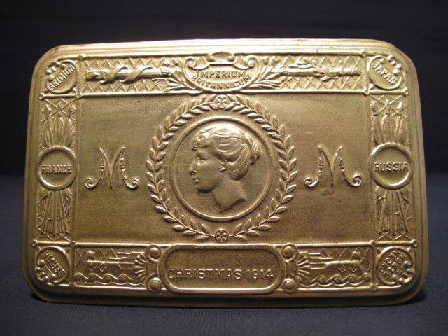 PRINCESS MARY BRASS CHRISTMAS BOX 1914: Princess Mary Christmas box: World War I era Brass box dated "Christmas 1914" measuring 5" x 3 1/4" x 1 1/8". Princess Mary, the 17 year old daughter of King George V and Queen Mary, created a fund vi