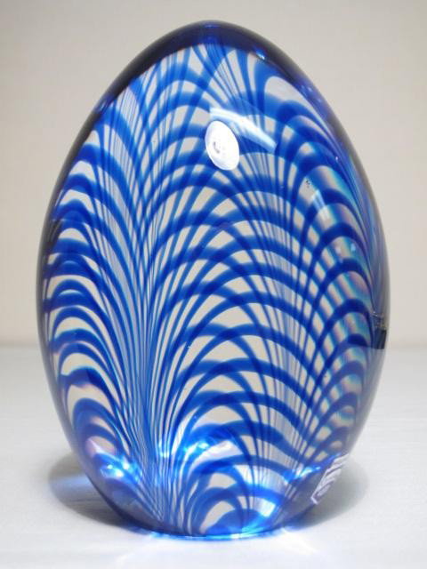 MURANO CENEDESE CUSTOM MADE ART GLASS PAPERWEIGHT: Murano Cenedese blue art glass paperweight shaped as an egg. "Etched in bottom "Made for Naomi Borwell by ARS Cenedese, Murano 2002". Also has a paper label on the lower side reading "Murano Cenedese 