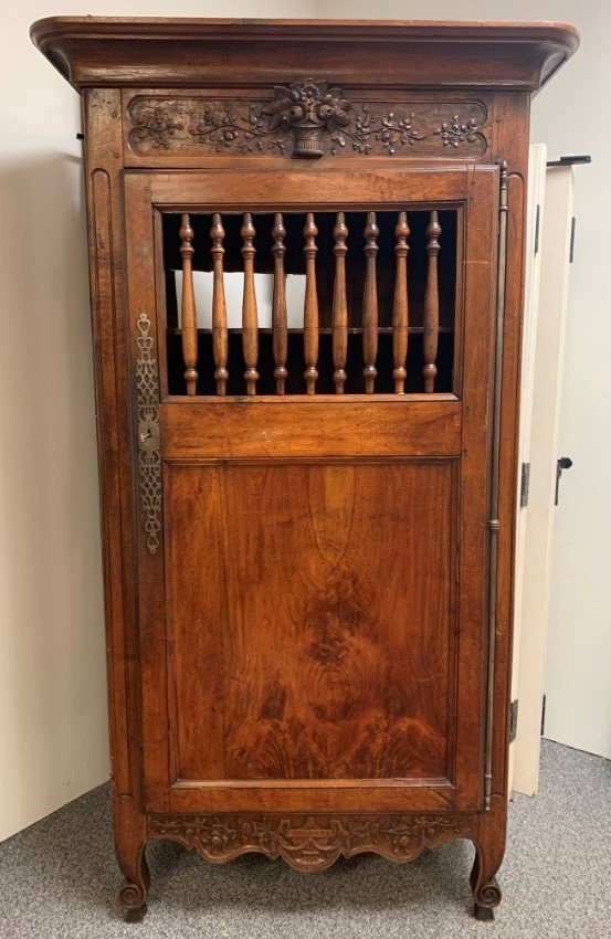 19TH C. COUNTRY FRENCH CARVED WALNUT ARMOIRE (1 of 20)