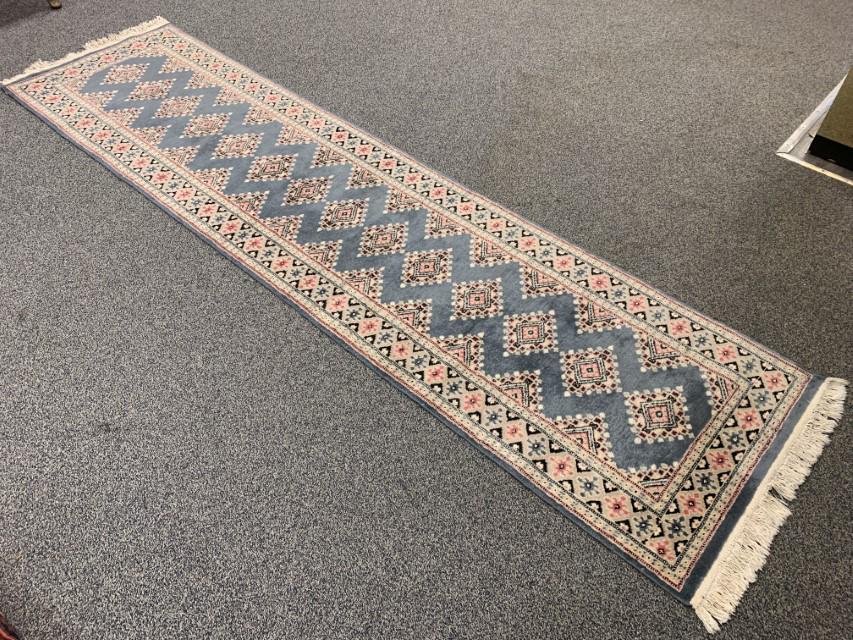 PAKISTANI JALDAR WOOL HAND KNOTTED RUNNER, C.1980'S (1 of 10)