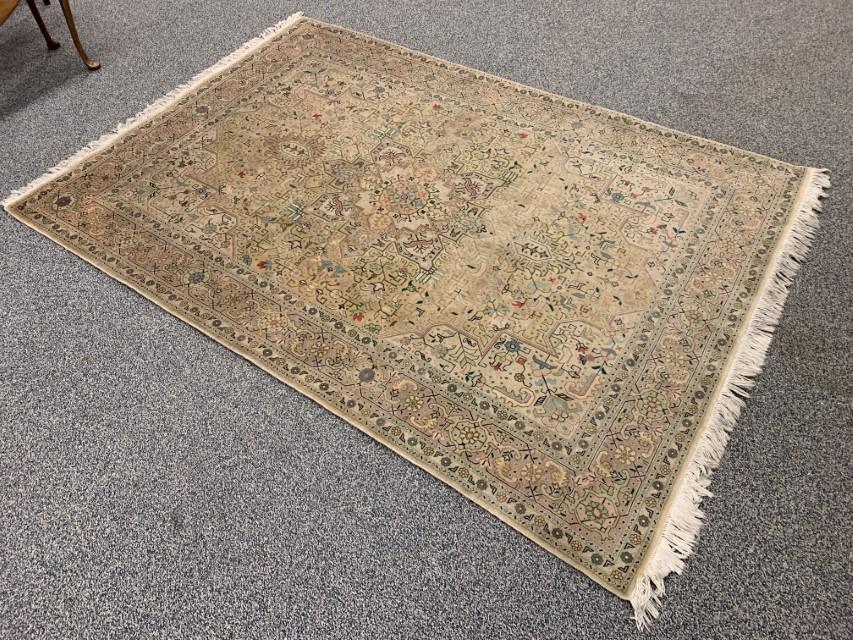 TABRIZ WOOL ORIENTAL RUG, 7' X 4'10" (1 of 11)