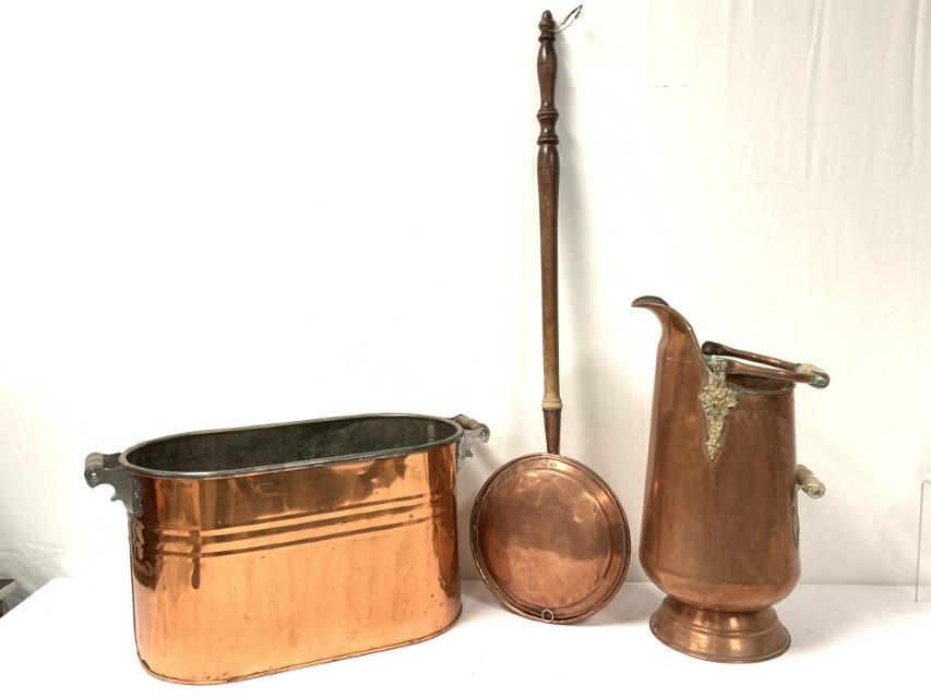 ESTATE COPPER LOT: BED WARMER, PITCHER, ETC (1 of 20)