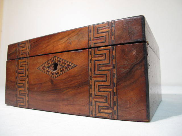 BURLED INLAY WOODEN SEWING BOX