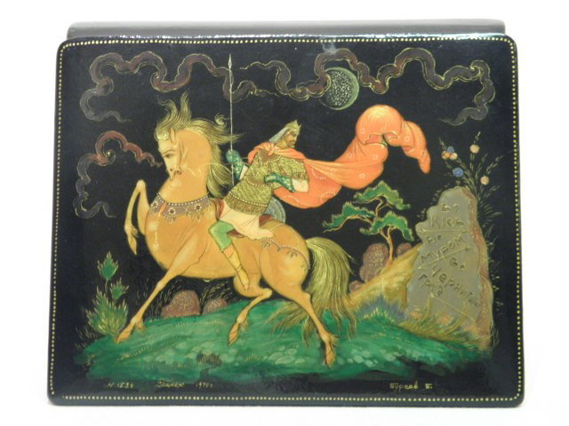 RUSSIAN KHOLUI LACQUER BOX - "DOBRYNYA NIKITICH": Russian Kholui lacquer box. "Dobrynya Nikitich". The episode depicted on this Russian lacquer box is taken from the Russian bylina "Dobrynya and the Dragon". Dobrynya Nikitich is a bogatyr medieval Kn