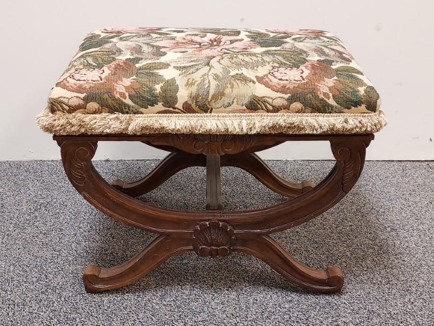 20c CARVED WOOD 'X' FRAME TAPESTRY BENCH (1 of 12)