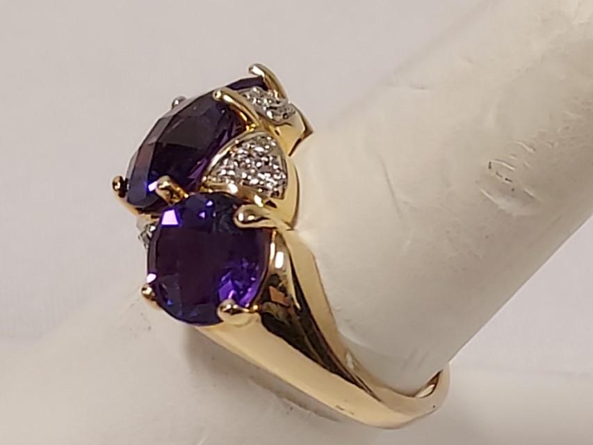 14K YELLOW GOLD, DIAMOND, & AMETHYST RING sz 7 (1 of 9)
