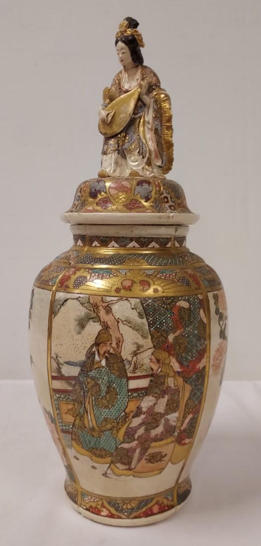 VERY LARGE SATSUMA COVERED JAR (1 of 17)