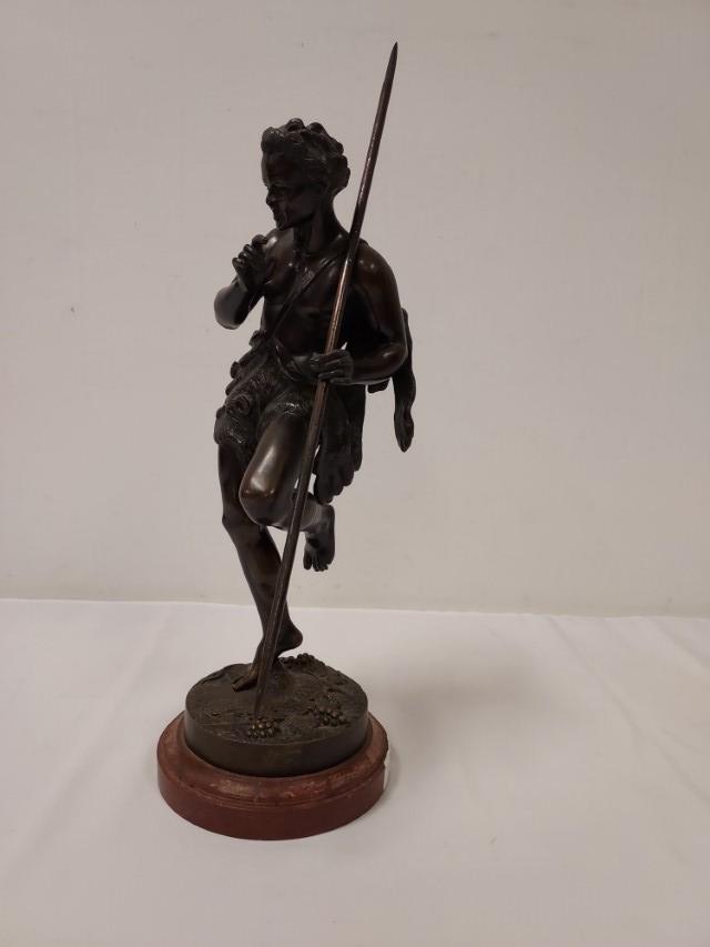ANTIQUE 19TH C FRENCH BRONZE SCULPTURE OF A WARRIO (1 of 14)