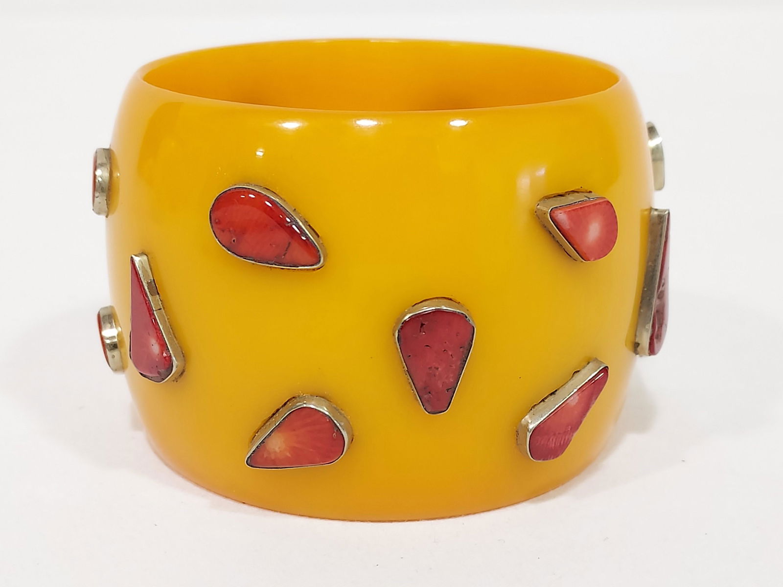 BAKELITE STERLING & CORAL CUFF BANGLE BRACELET (1 of 5)