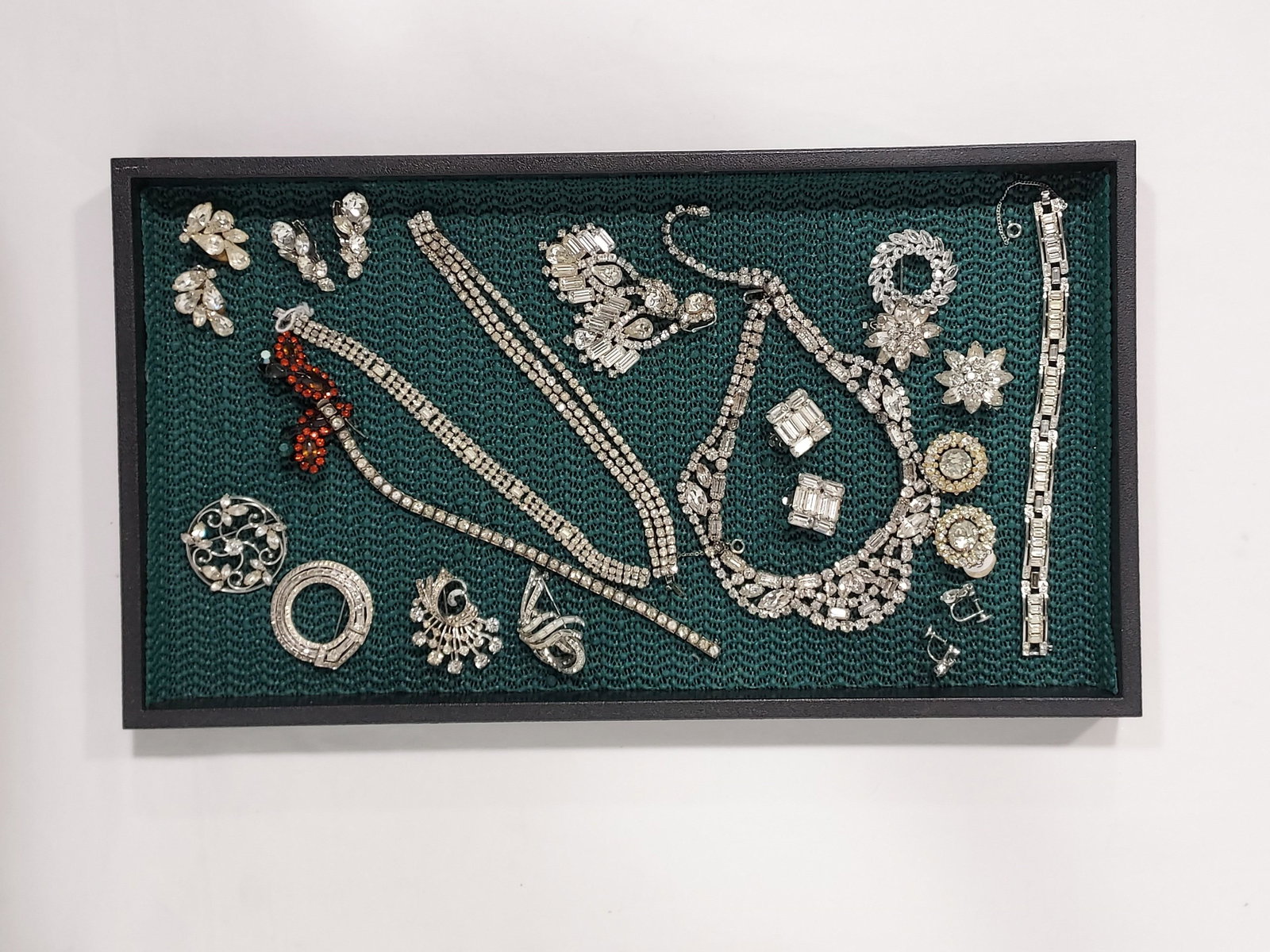 TRAY LOT LADIES DESIGNER RHINESTONE JEWELRY (1 of 12)