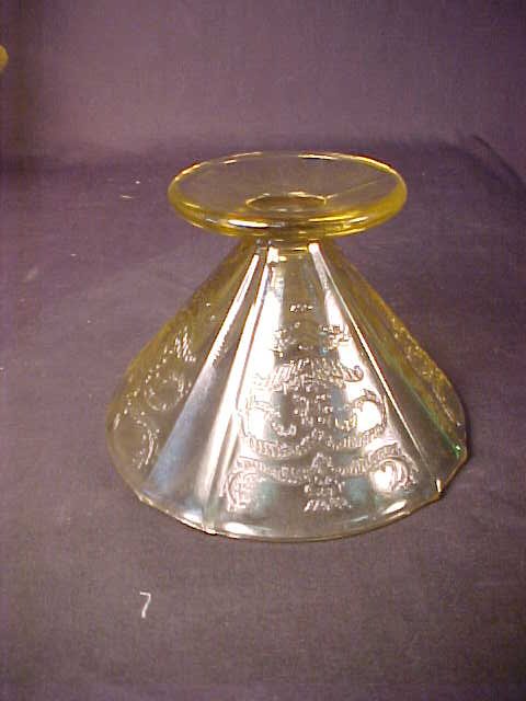 12 YELLOW DEPRESSION GLASS SHERBETS - 4
