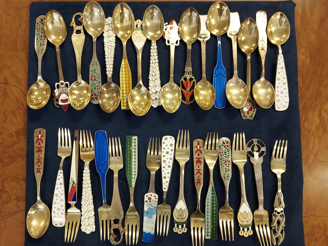 A. MICHELSEN STERLING SILVER CHRISTMAS SPOONS FORK (1 of 13)