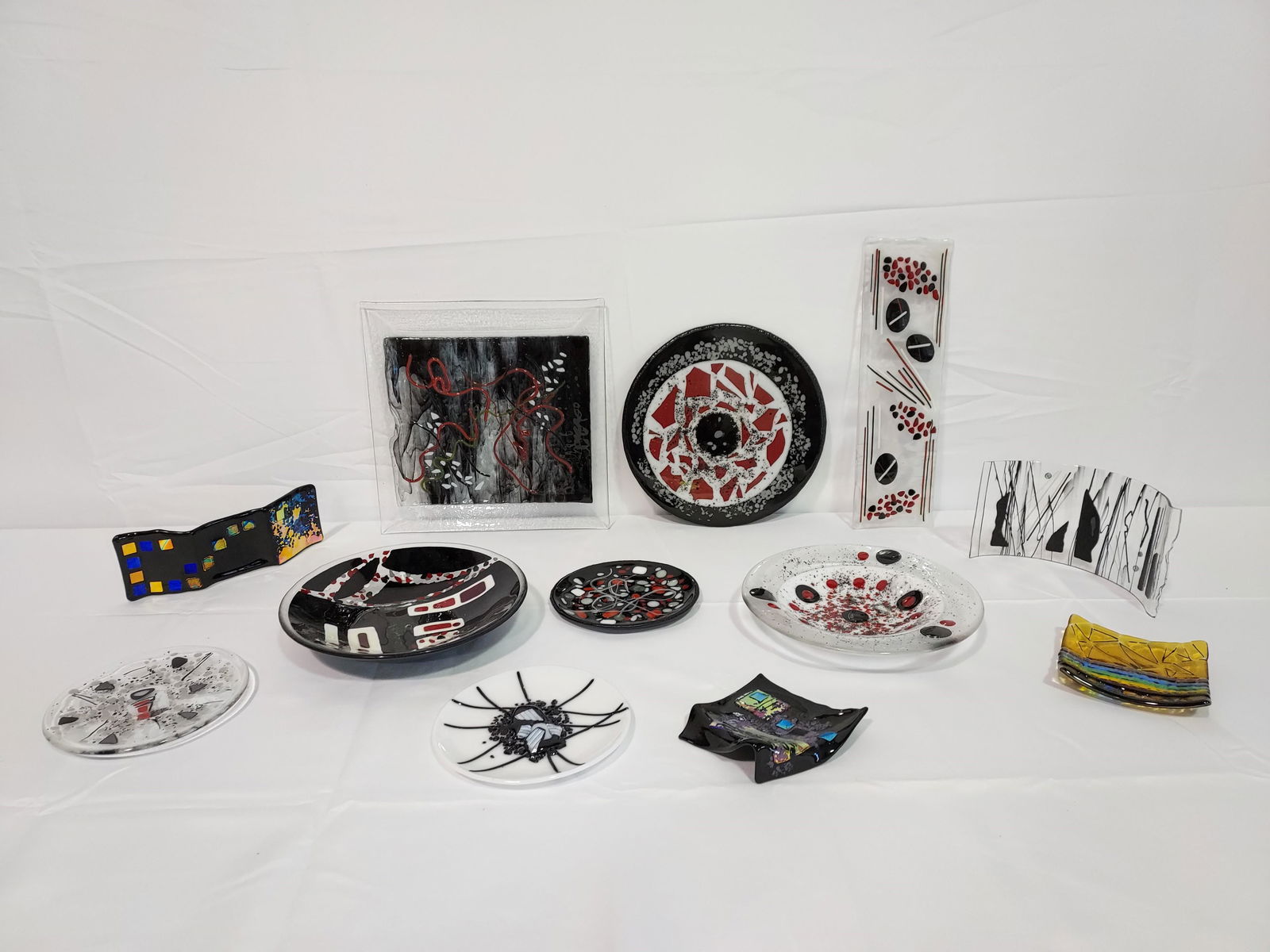 12 PC COLORFUL MODERN FUSED ART GLASS (1 of 16)