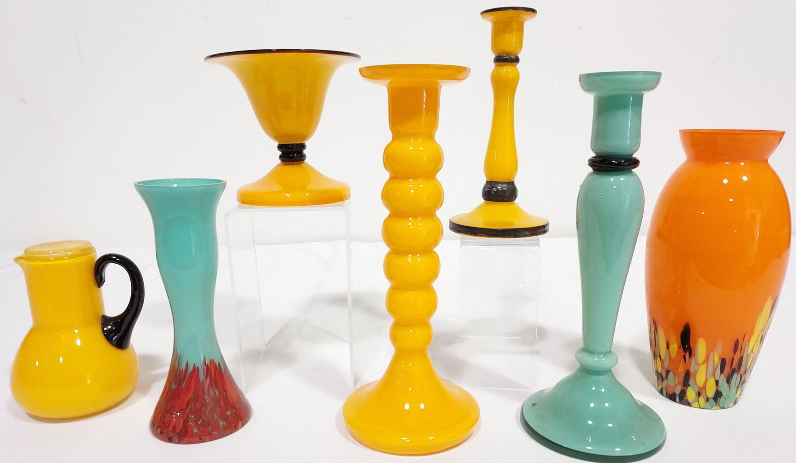 COLLECTION ASSORTED CZECH COLORED ART GLASS (1 of 16)