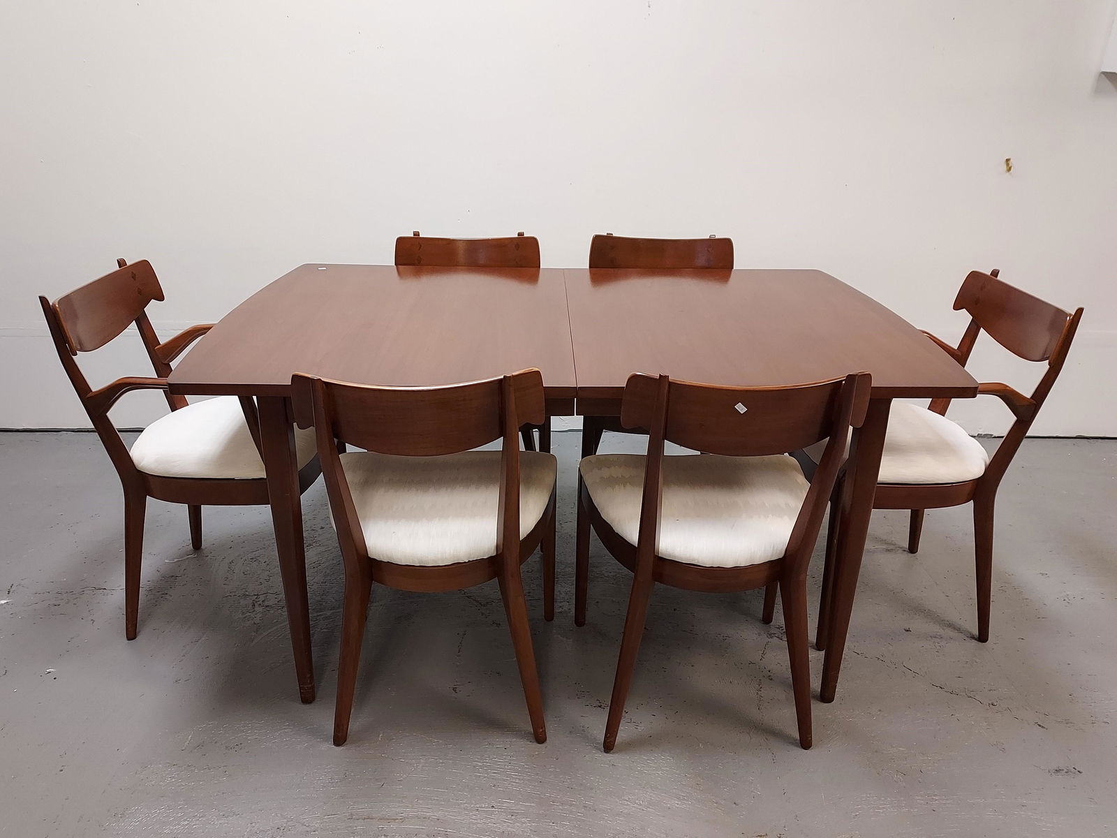 DREXEL MID CENTURY STYLE DINING TABLE & SIX CHAIR (1 of 19)