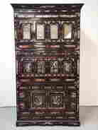 Antique & Vintage Dressers & Chests of Drawers