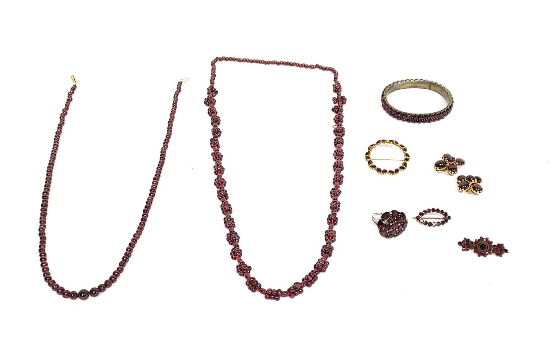 LOT ASSORTED ANTIQUE GARNET & GOLD JEWELRY ETC. (1 of 14)