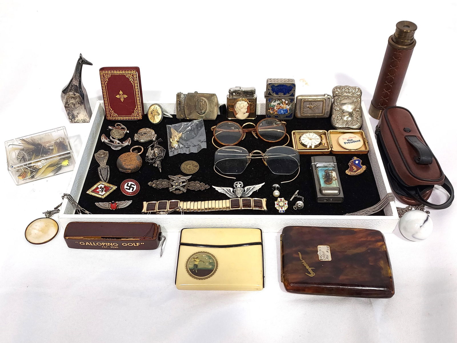 VINTAGE GENTLEMAN'S LOT LIGHTERS FISHING FLIES ETC (1 of 20)