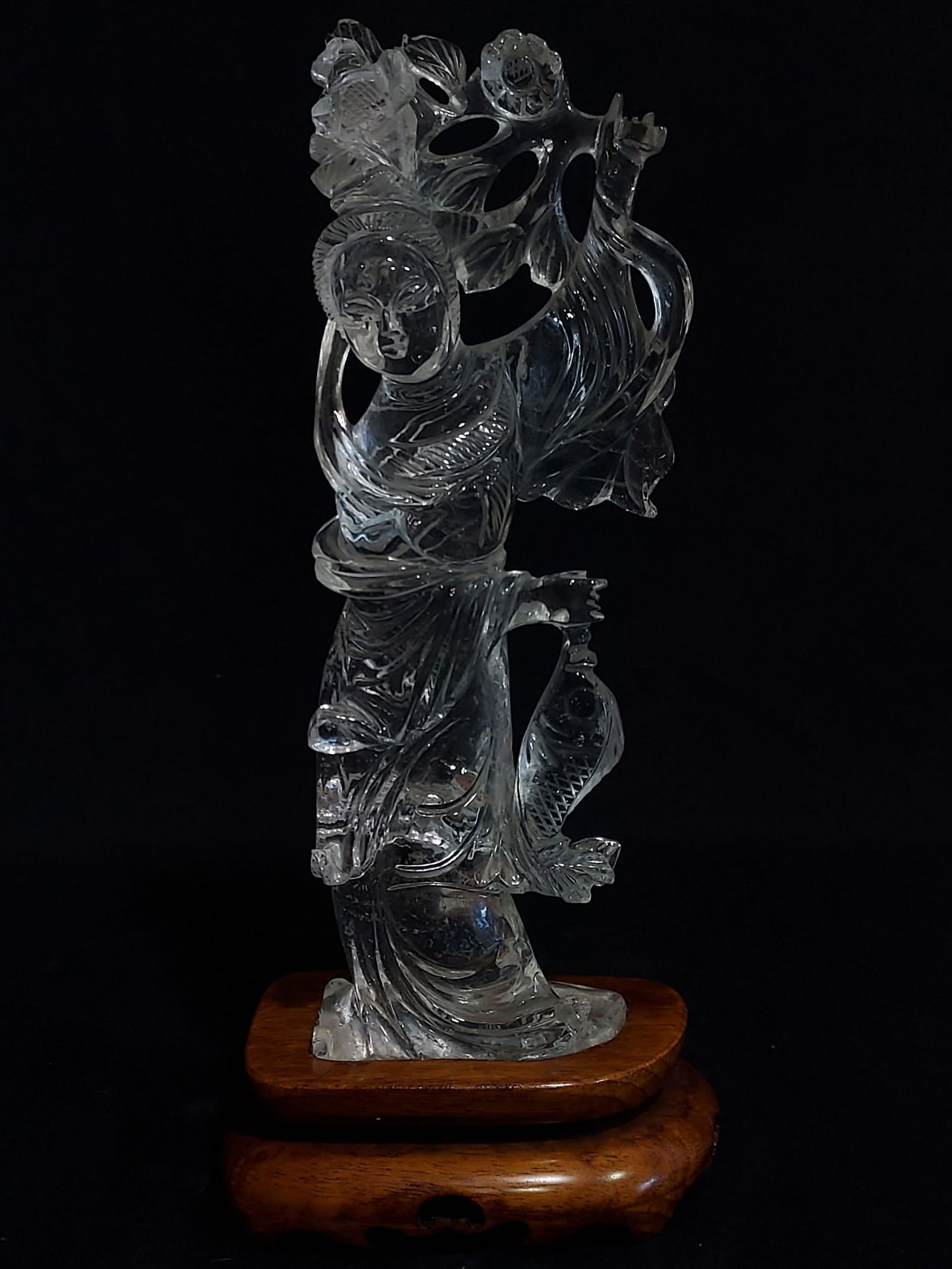 CHINESE CARVED CLEAR ROCK CRYSTAL GUANYIN (1 of 9)