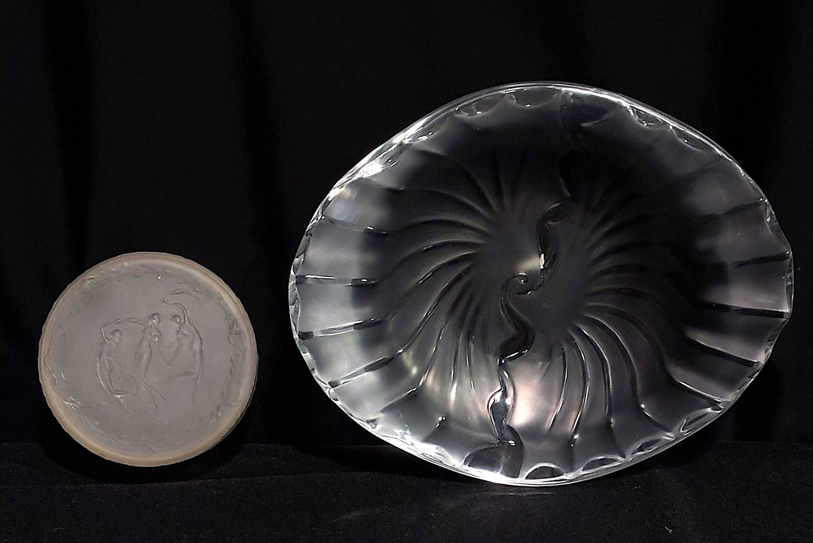 LALIQUE & R. LALIQUE CRYSTAL: ASHTRAY, D'ORSAY BOX (1 of 13)