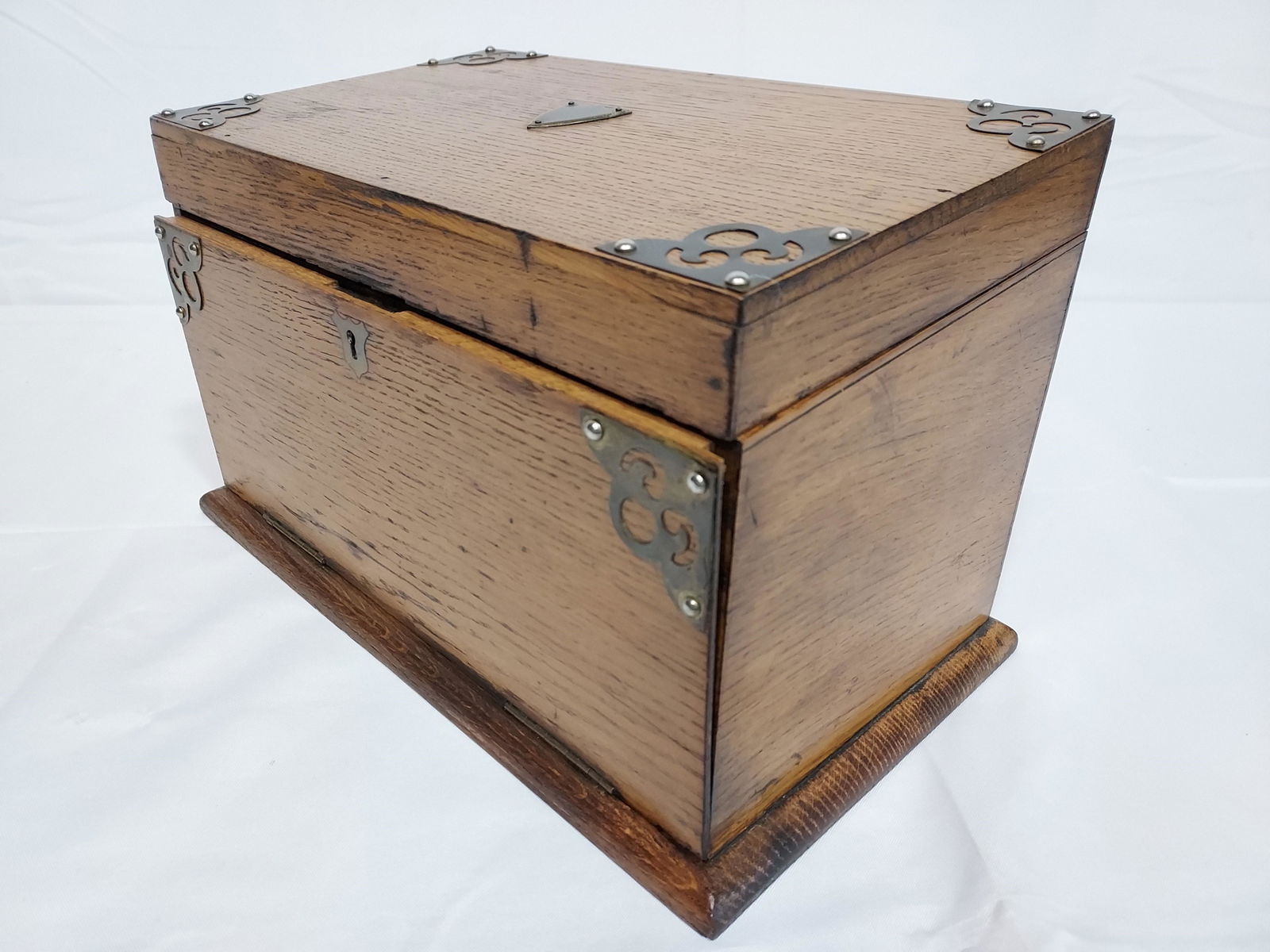 ANTIQUE VICTORIAN OAK CAMPAIGN WRITING LETTER BOX (1 of 18)