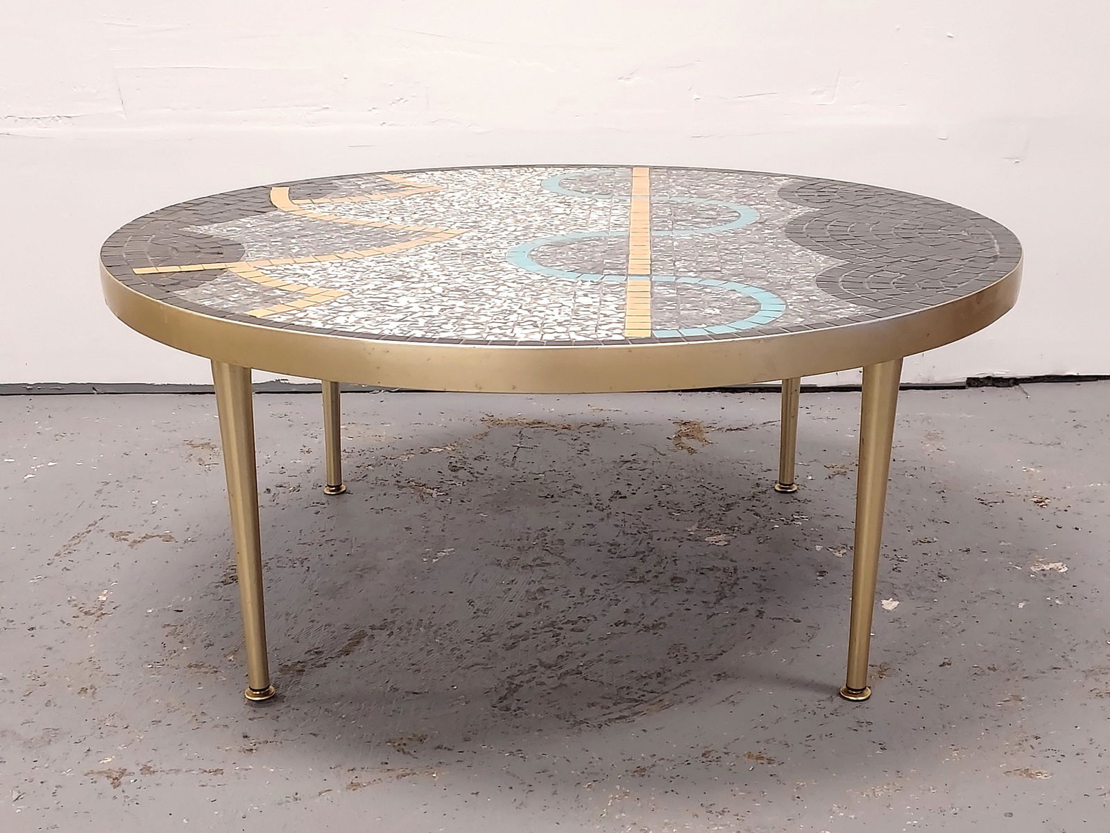 VINTAGE MID CENTURY TILE MOSAIC COCKTAIL TABLE (1 of 10)