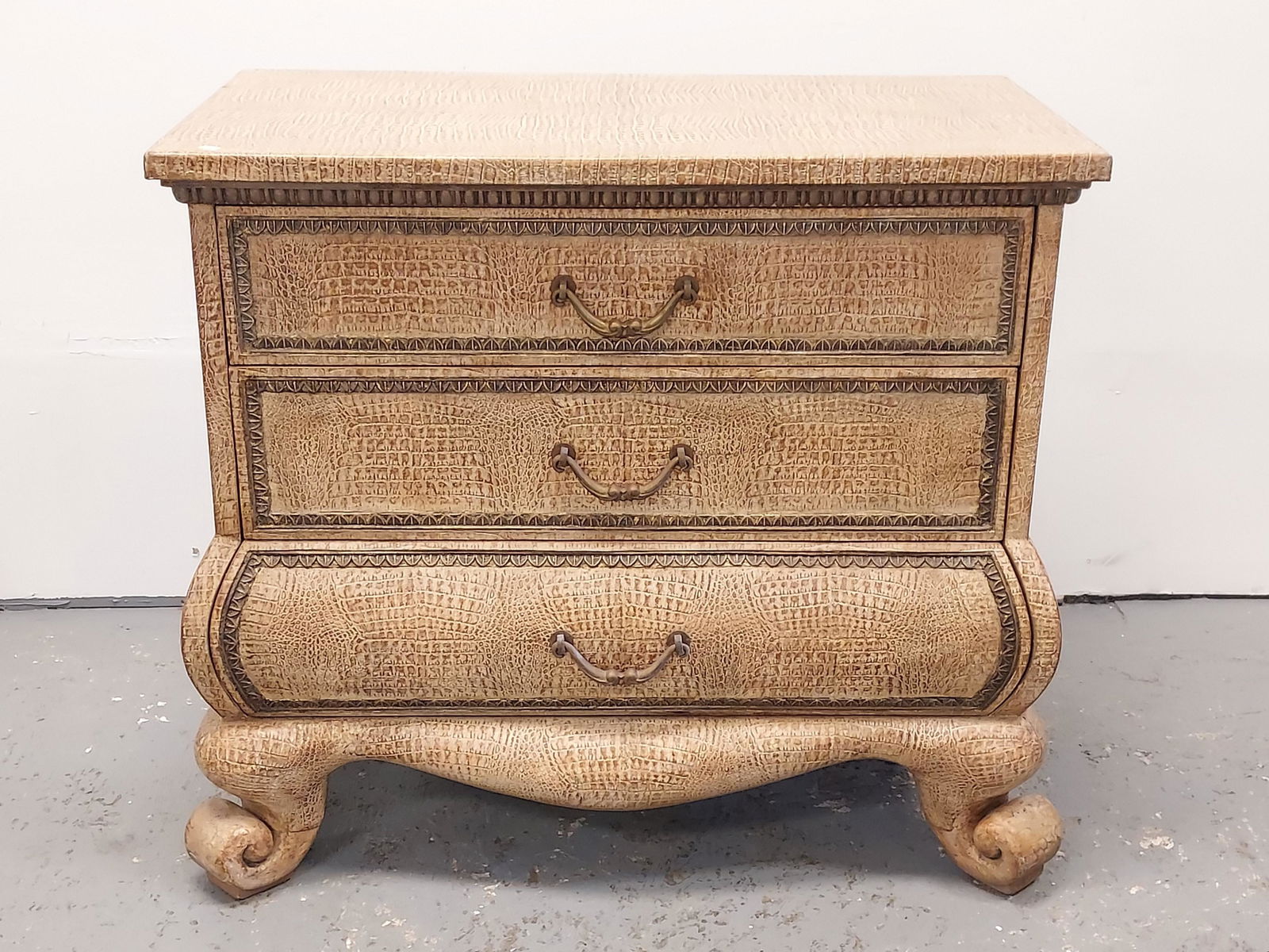 CONTEMPORARY FAUX REPTILE SKIN CHEST OF DRAWERS (1 of 16)