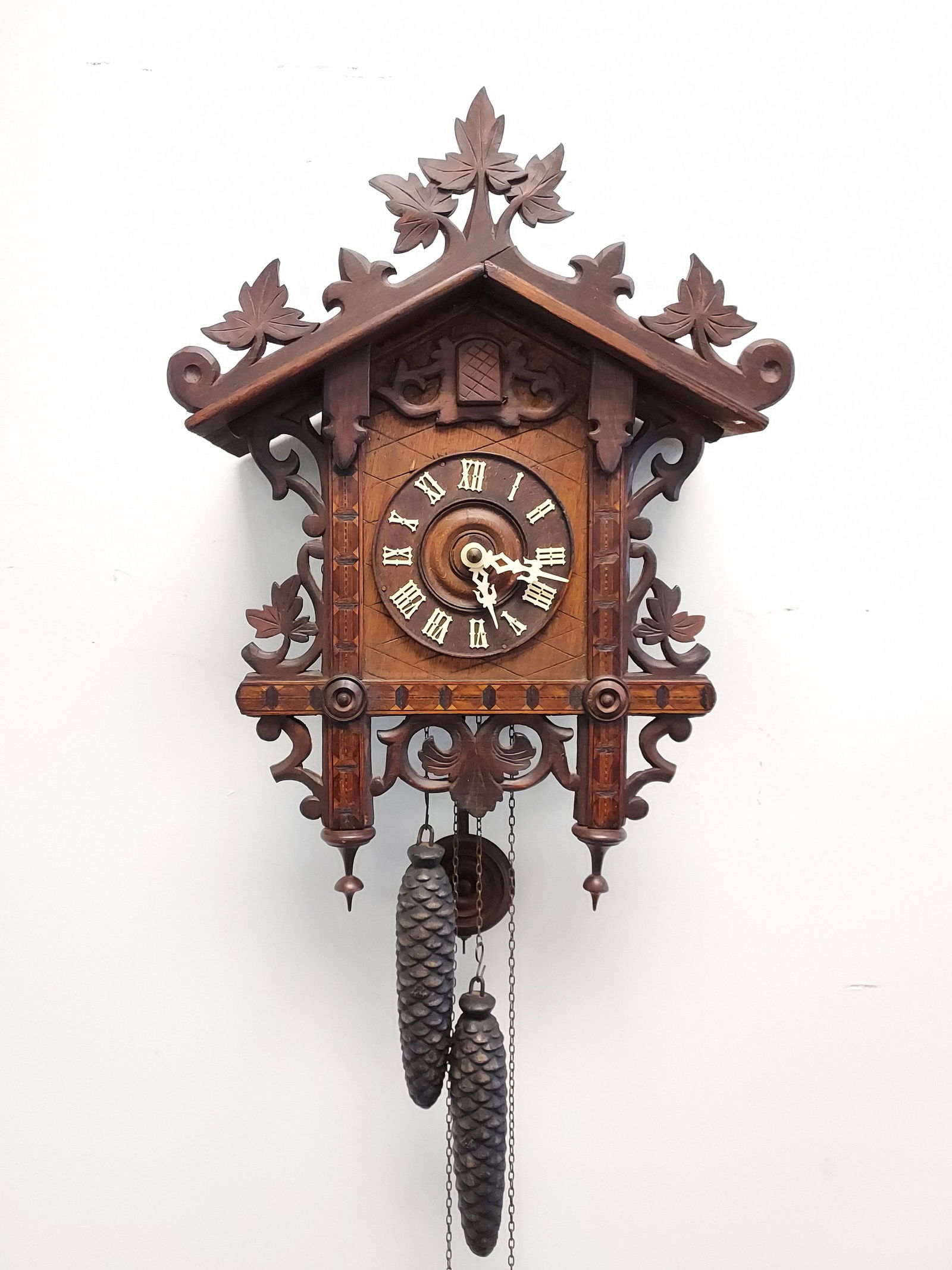 ANTIQUE GERMAN BLACK FOREST CUCKOO CLOCK (1 of 18)