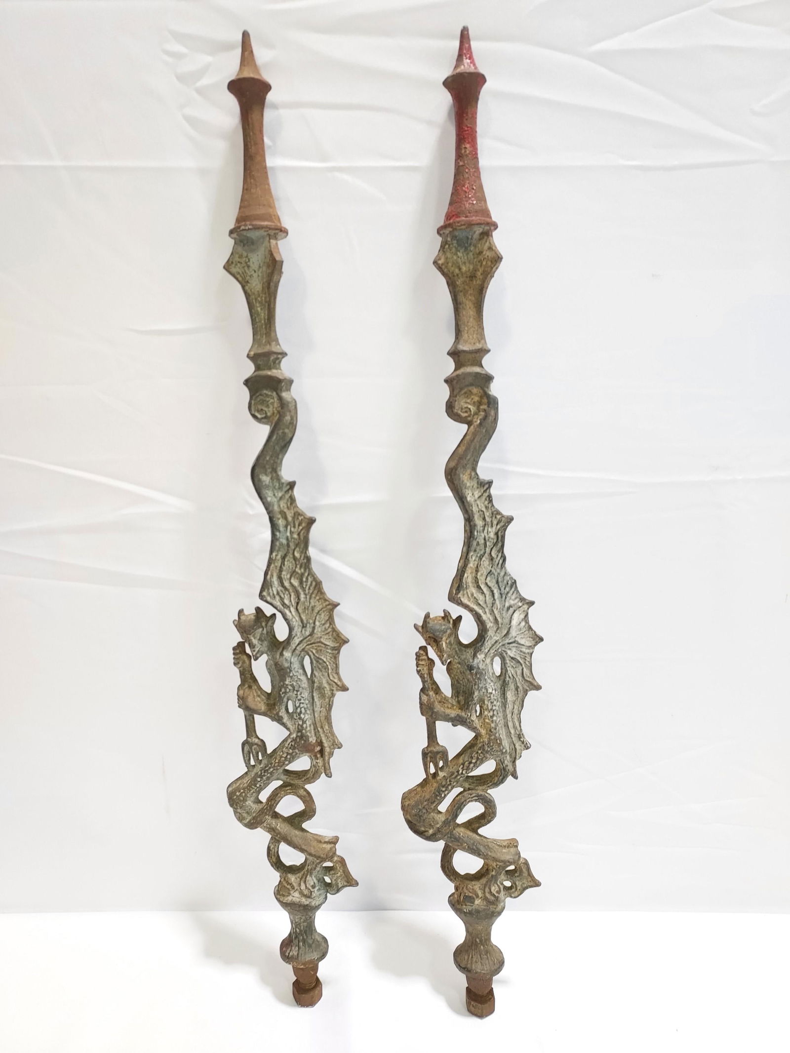 PR CAST IRON WINGED DEVIL PITCHFORK LIGHTING RODS (1 of 11)
