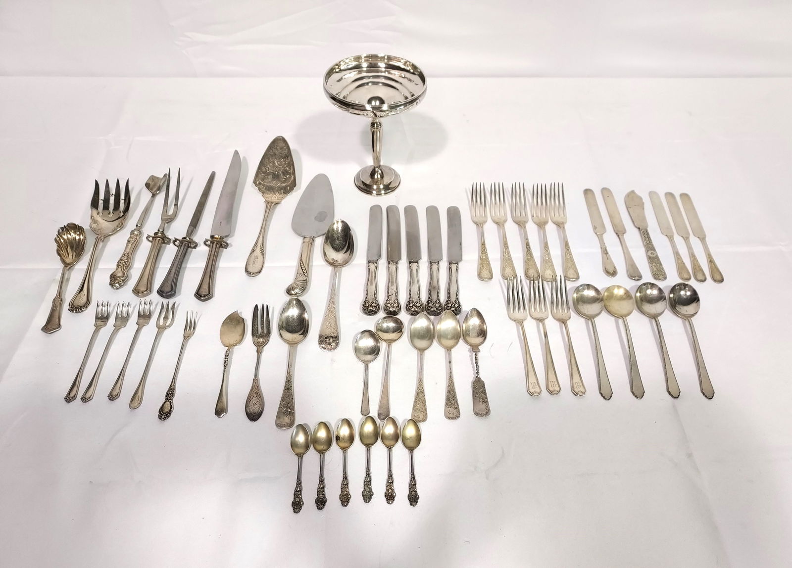 COLLECTION OF ANTIQUE STERLING SILVER UTENSILS 38t (1 of 14)
