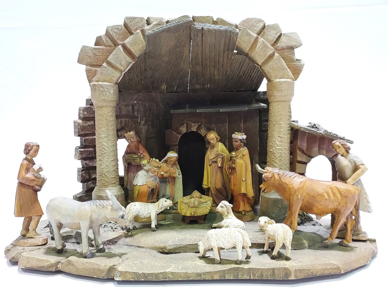 HAND CARVED WOOD NATIVITY AND CRECHE w/ 15 FIGURES (1 of 17)
