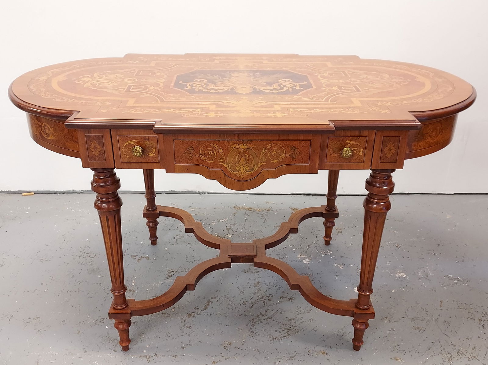 ITALIAN FRATELLI CATTANEO MARQUETRY INLAID DESK (1 of 19)