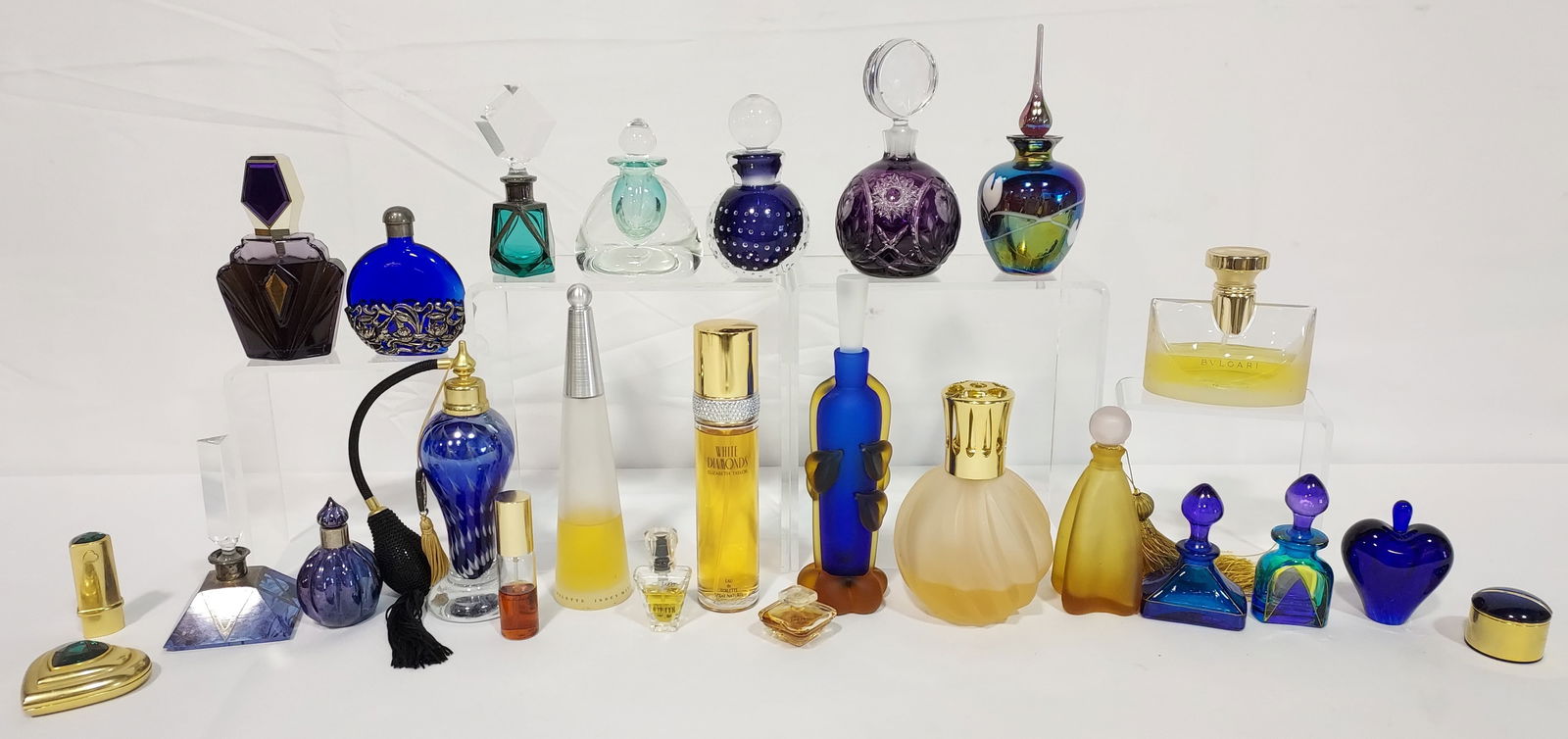 LARGE COLLECTION ART GLASS & DESIGNER PERFUMES 25P (1 of 18)