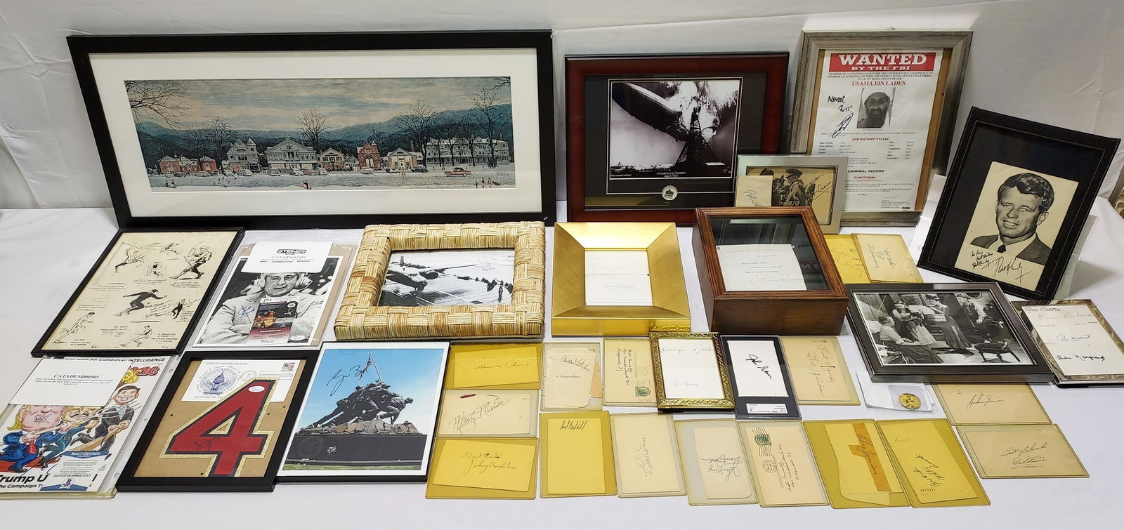 COLLECTION ASSORTED AUTOGRAPHS: POLITICAL, HISTORI (1 of 17)