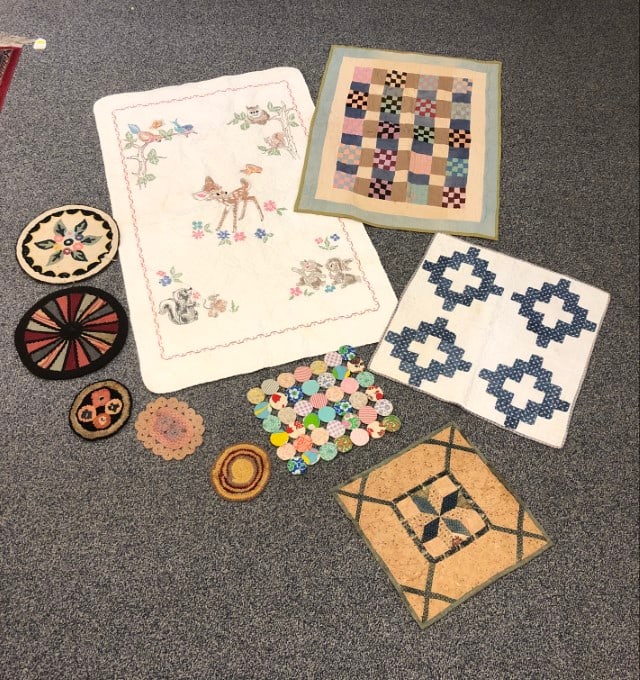 MISCELLANEOUS EMBROIDERIES & QUILTS, 10 PIECES (1 of 18)