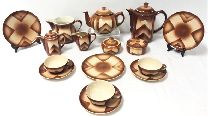 BUNZLAU ALFRED SEIFFERT STONEWARE DINNERWARE 16P (1 of 13)