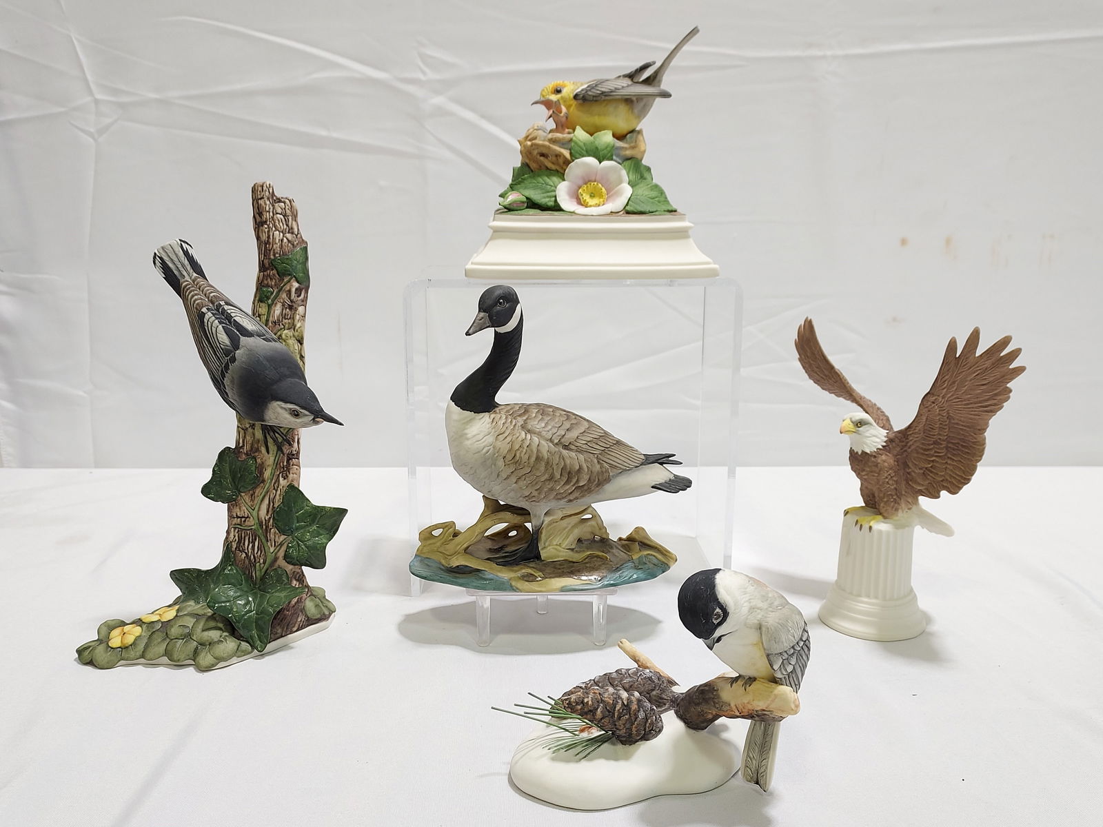 FIVE BOEHM PORCELAIN BIRD FIGURINES (1 of 16)