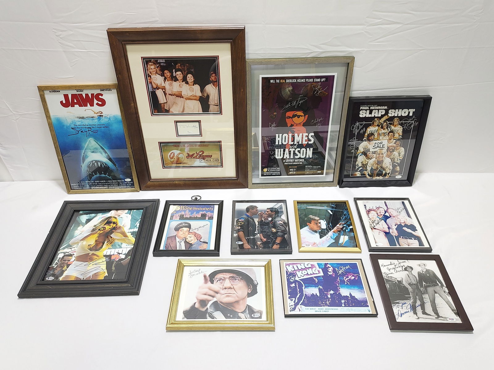 LOT ELEVEN AUTOGRAPHED MOVIE PHOTOS / POSTERS (1 of 20)