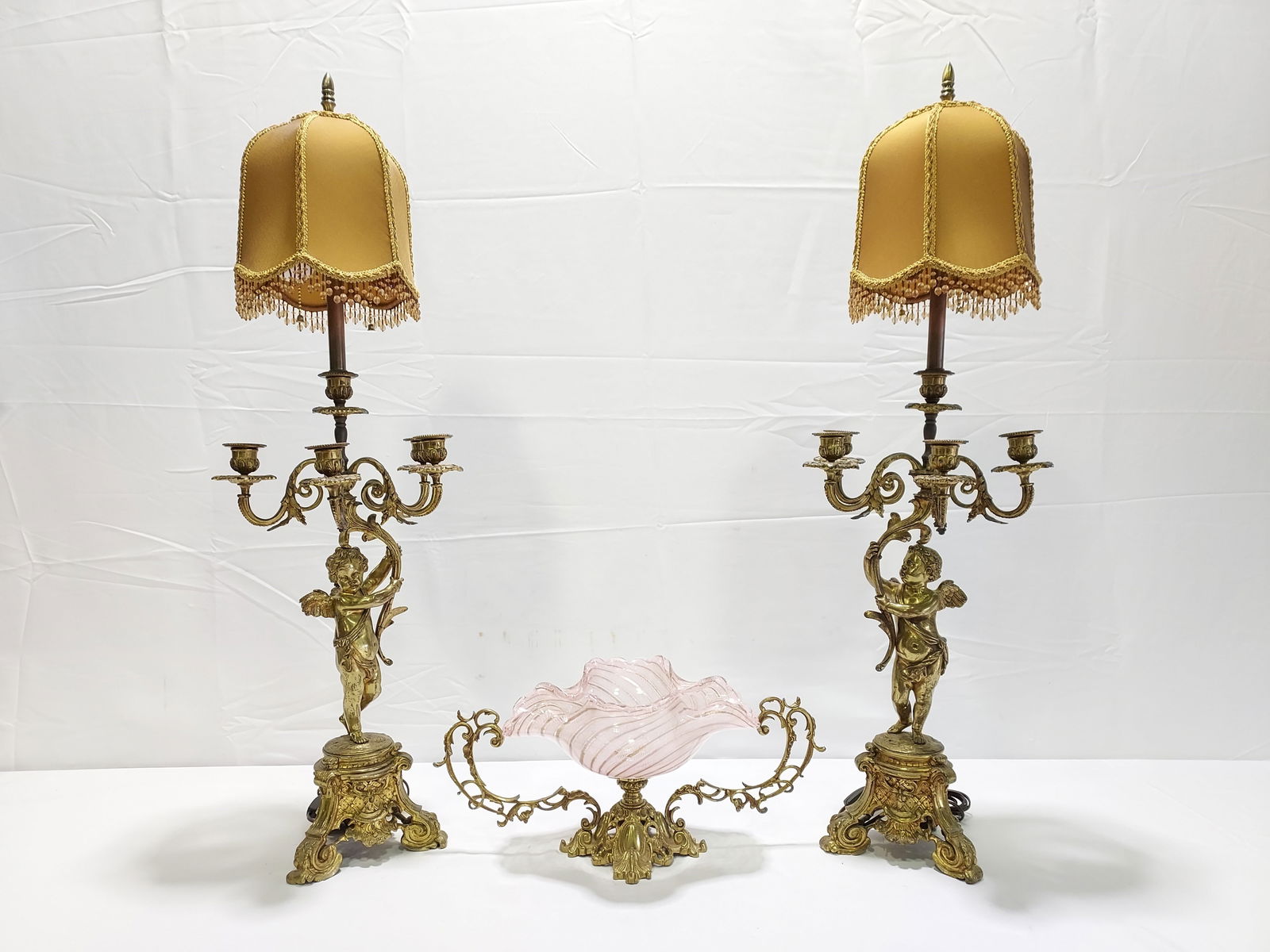 VNTG ROCOCO STYLE TABLEWARES: CHERUB LAMPS, ETC 3 (1 of 20)
