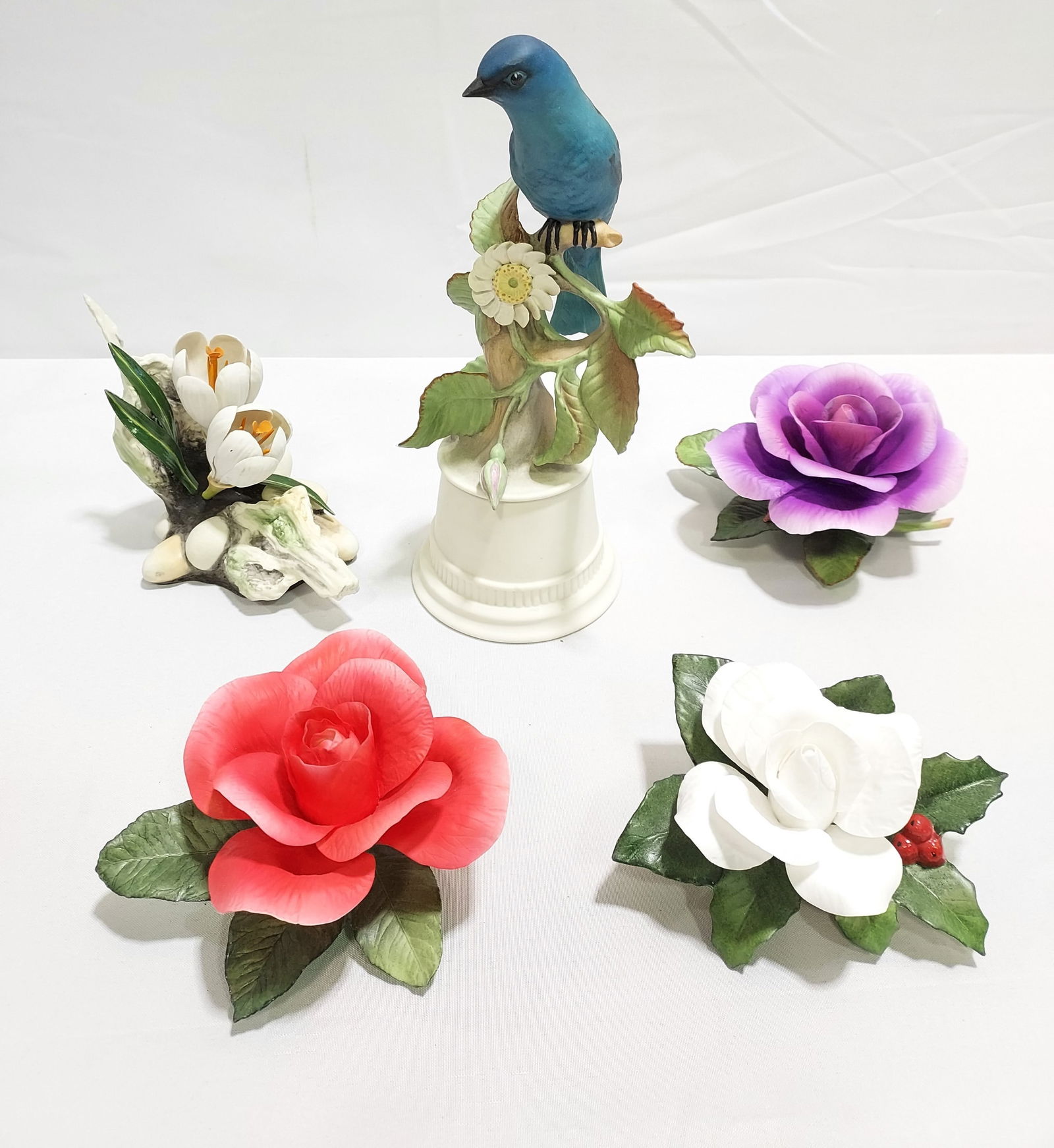 FIVE BOEHM FINE PORCELAINS 1 BIRD, 4 FLOWERS (1 of 16)