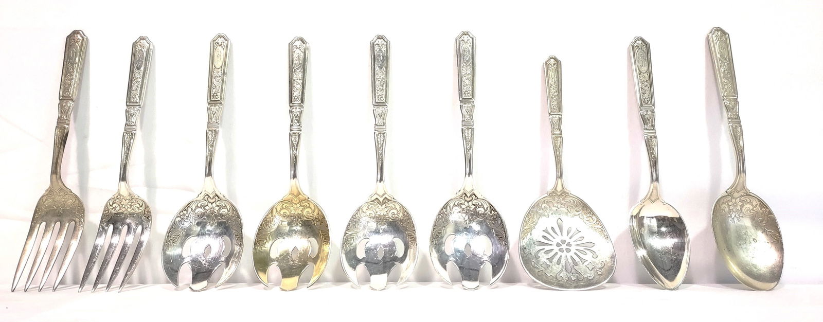 GORHAM STERLING SILVER ST. DUNSTAN SERV. FLATWARE (1 of 16)