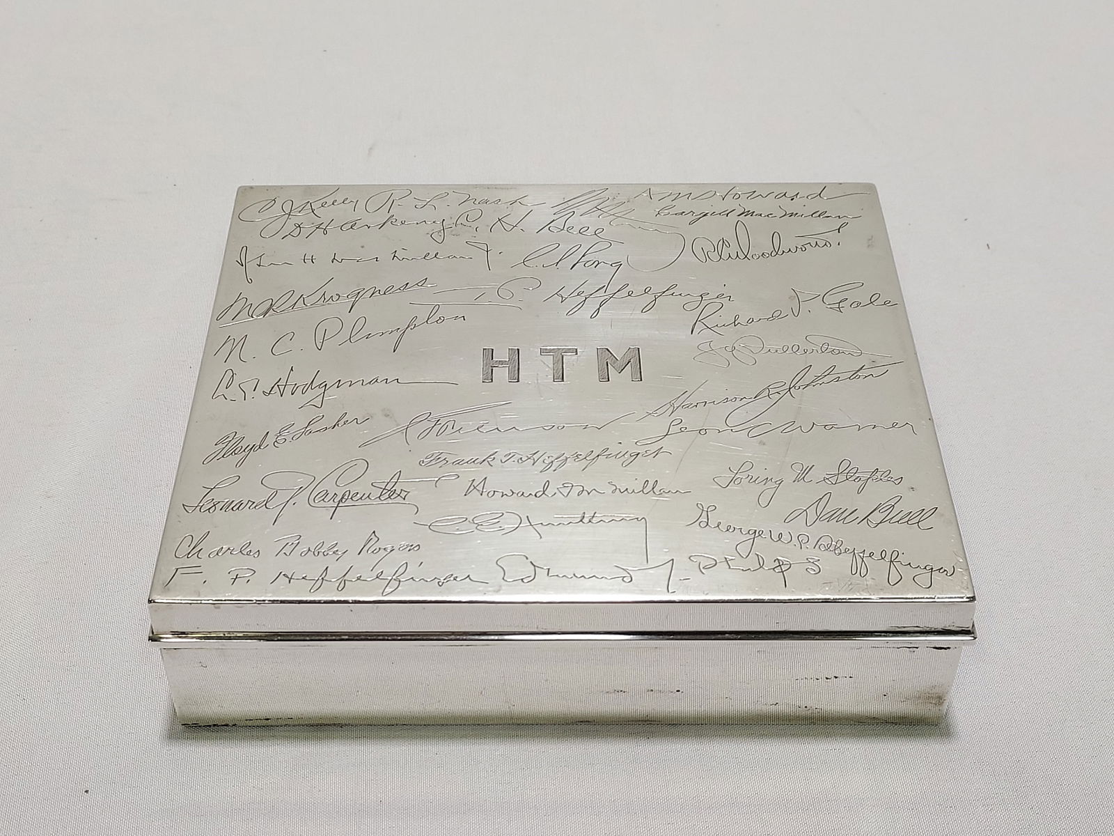 TIFFANY & CO PERSONALIZED STERLING SILVER BOX (1 of 17)