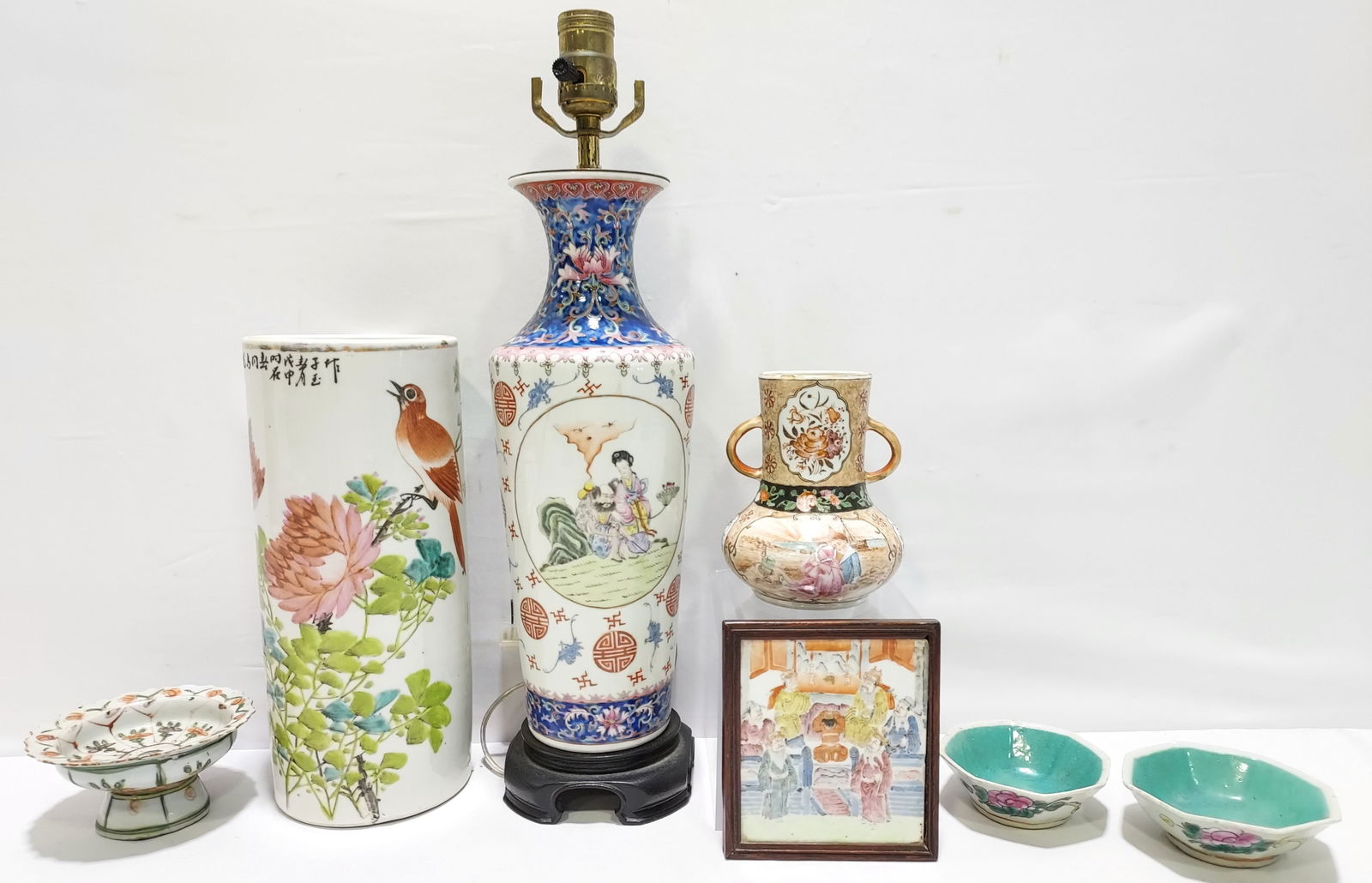 ANTIQUE CHINESE PORCELAIN WARE: QING, REPUBLIC (1 of 20)